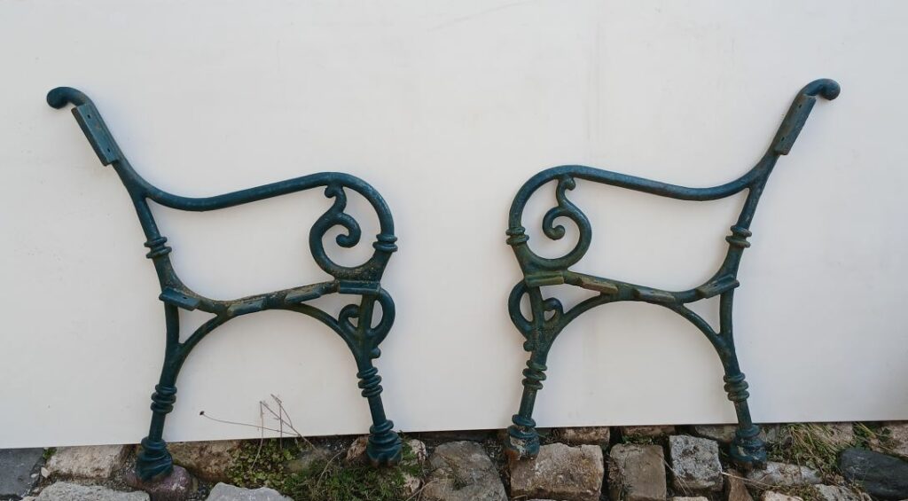 Gartenbankseitenteile